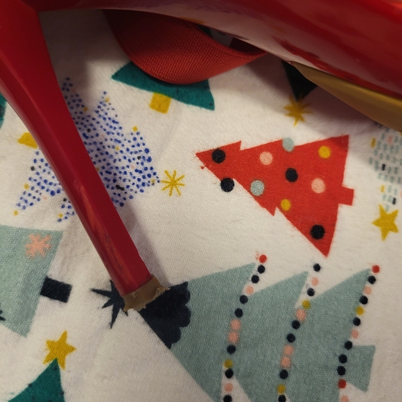 EU39 Red patent leather stilettos with buckles and bows by Bravo Browns - Picture 5 of 16